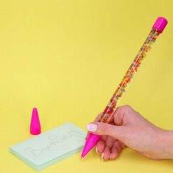 Óriás rózsaszín toll gyöngyökkel